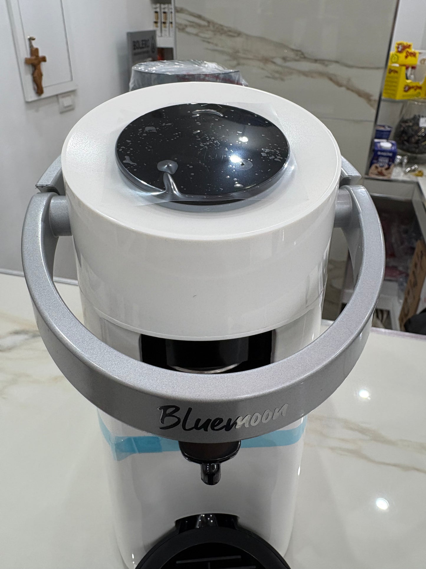 Macchina in cialde Bluemoon bianca con 95 cialde in omaggio